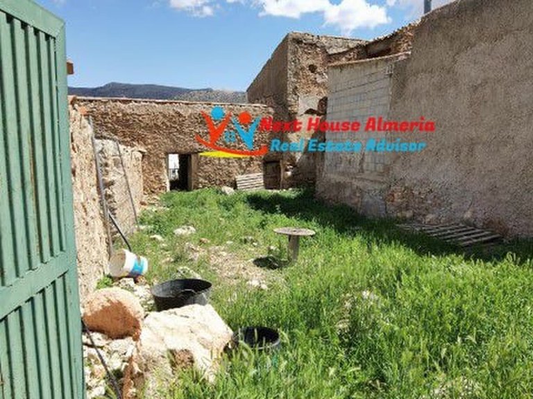 Country House for Sale in Las Vertientes, Granada 53