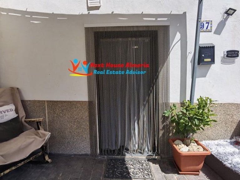 Country House for Sale in Las Vertientes, Granada 5