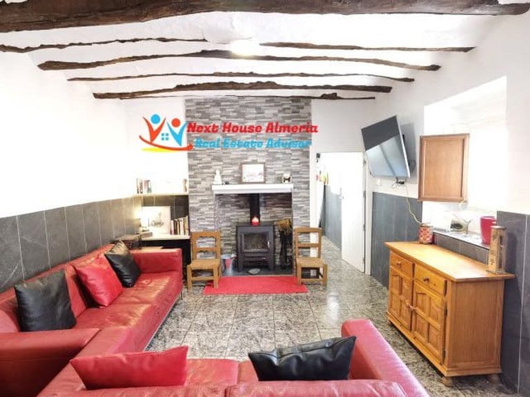 Country House for Sale in Las Vertientes, Granada 9