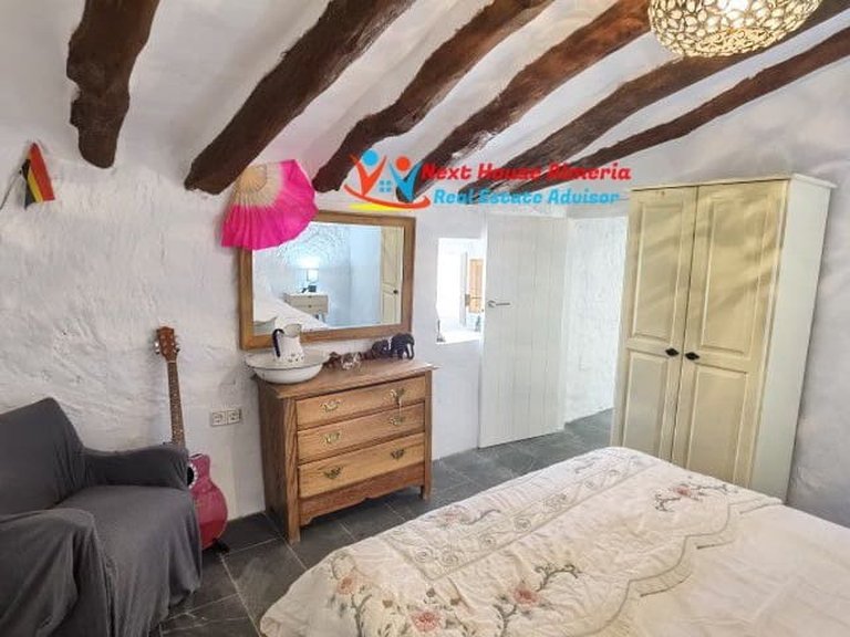 Country House for Sale in Las Vertientes, Granada 33