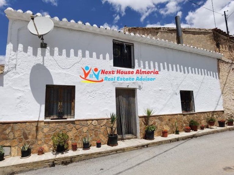Town House for Sale in Chirivel, Almeria 1