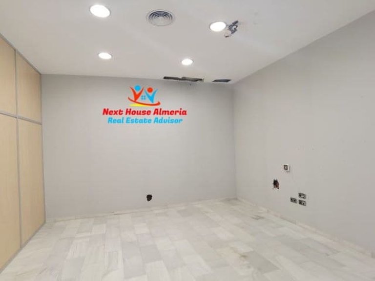 Commercial for Sale in Vera, Almeria 17