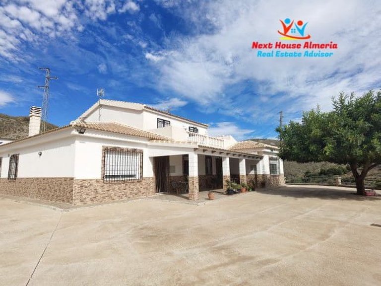 Country House for Sale in Albox, Almeria 5