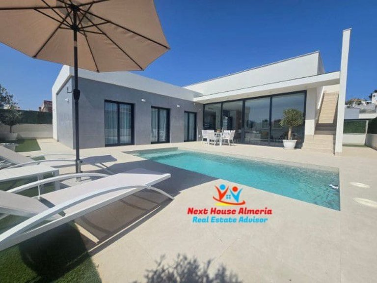 Villa for Sale in San Juan De Los Terreros, Almeria 1