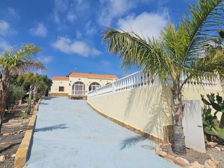Country House for Sale in Aguilas, Murcia 4