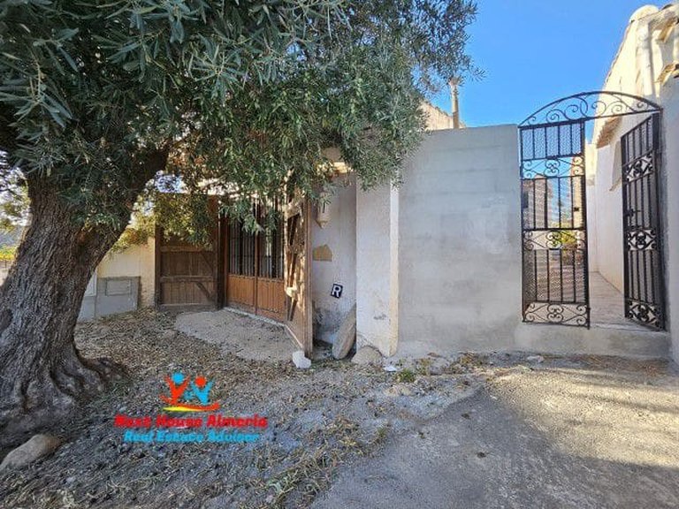 Country House for Sale in Arboleas, Almeria 38
