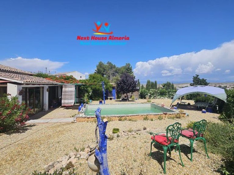 Country House for Sale in El Margen, Granada 8
