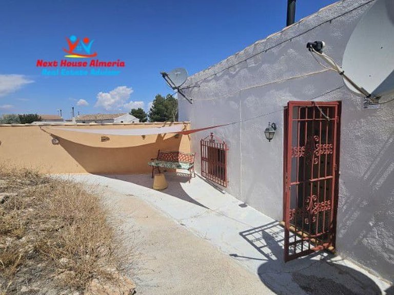 Country House for Sale in El Margen, Granada 41