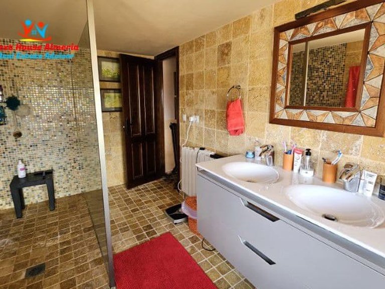 Country House for Sale in El Margen, Granada 48