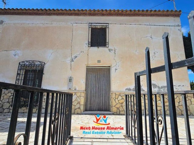 Country House for Sale in La Cinta, Almeria 10