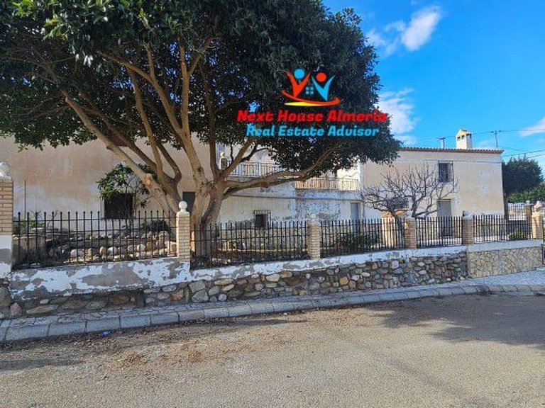 Country House for Sale in La Cinta, Almeria 9