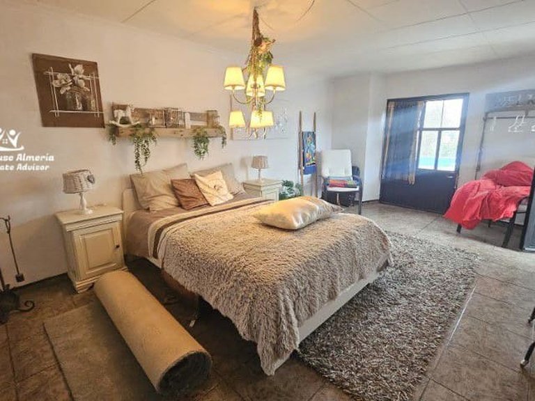 Town House for Sale in Las Vertientes, Granada 79