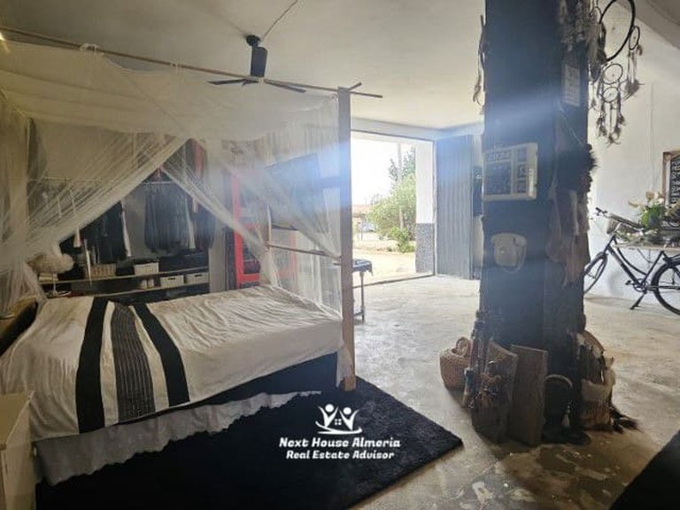 Town House for Sale in Las Vertientes, Granada 13