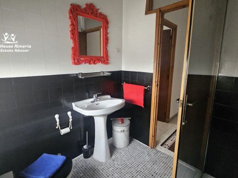 Town House for Sale in Las Vertientes, Granada 55