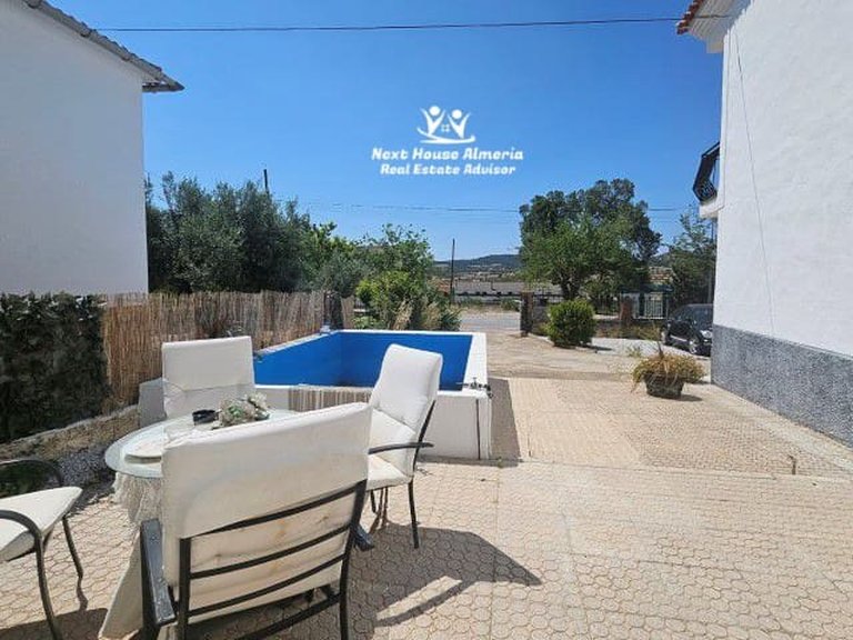 Town House for Sale in Las Vertientes, Granada 3