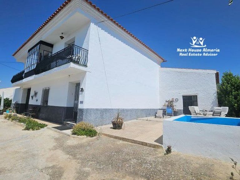 Town House for Sale in Las Vertientes, Granada 2