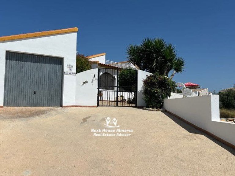 Villa for Sale in Arboleas, Almeria 44