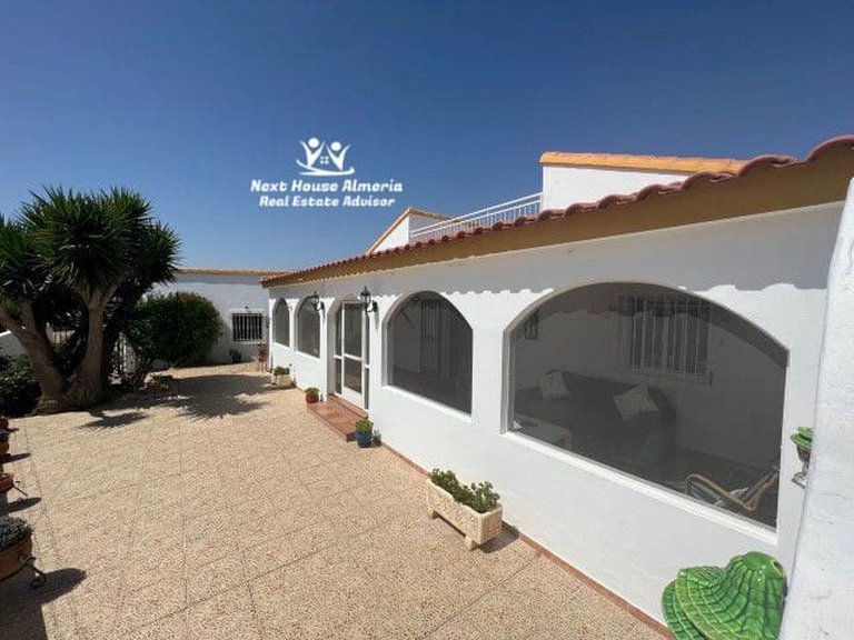 Villa for Sale in Arboleas, Almeria 4