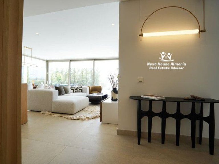 Apartment for Sale in La Quinta, Malaga 13