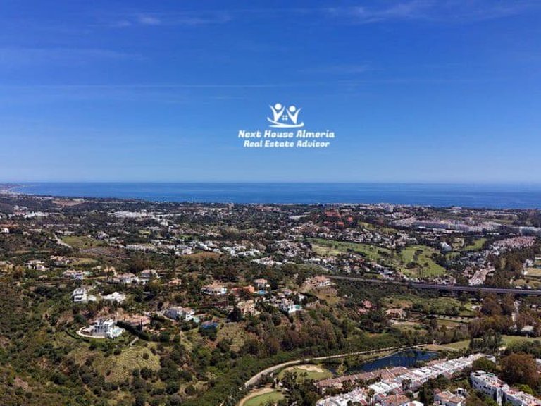 Apartment for Sale in La Quinta, Malaga 29