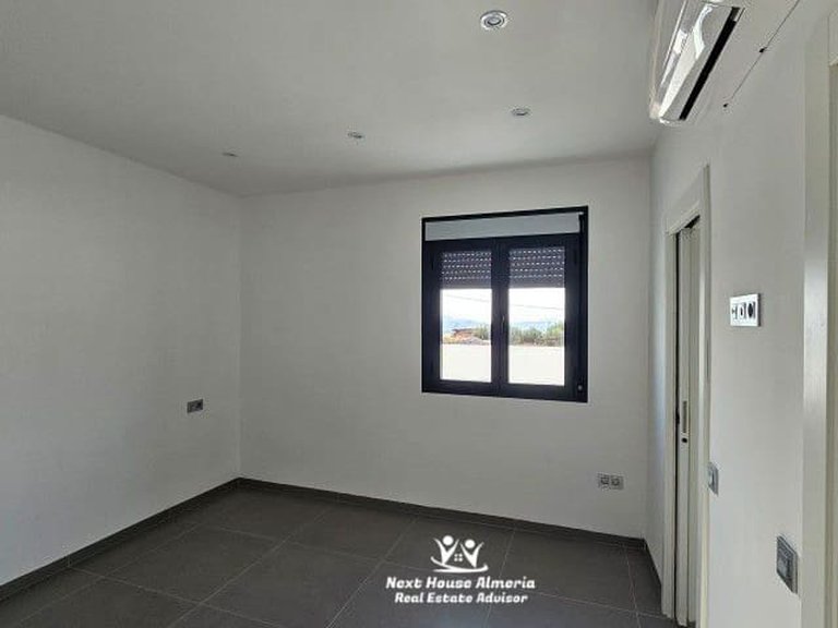 Villa for Sale in Arboleas, Almeria 12