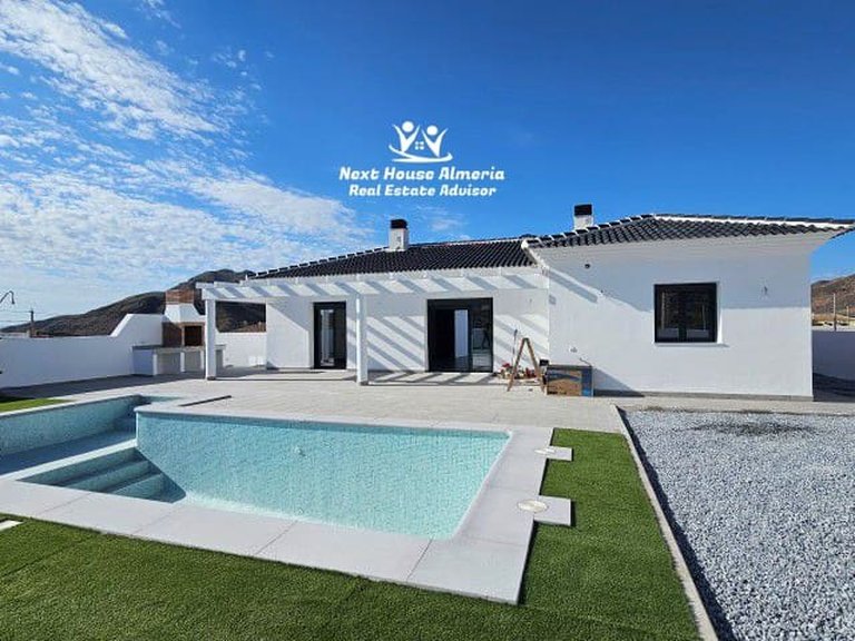 Villa for Sale in Arboleas, Almeria 2