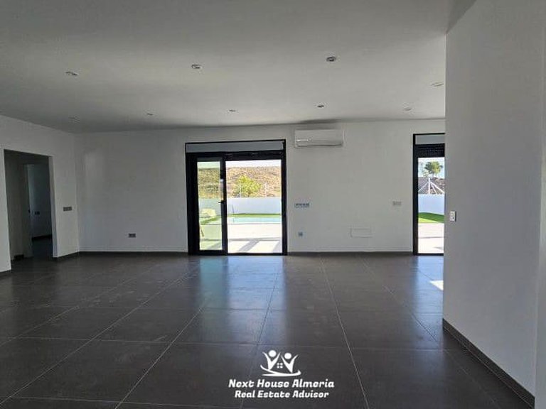 Villa for Sale in Arboleas, Almeria 14