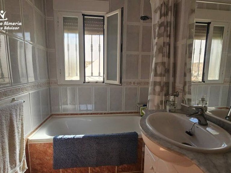 Villa for Sale in Arboleas, Almeria 43