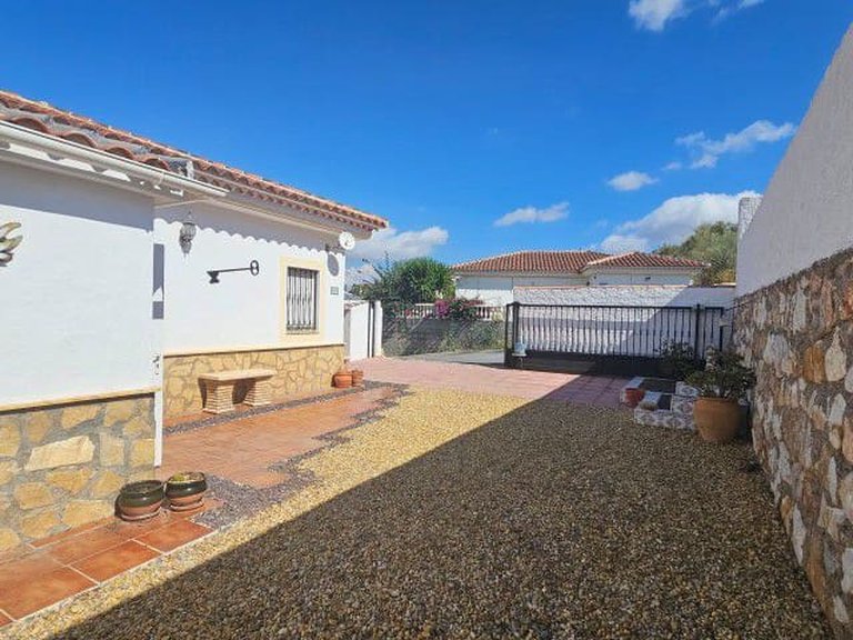 Villa for Sale in Arboleas, Almeria 21
