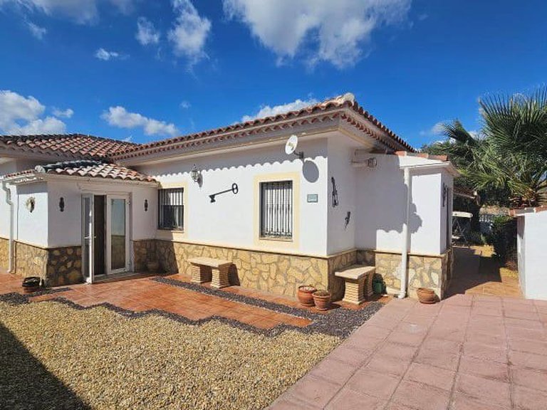 Villa for Sale in Arboleas, Almeria 22