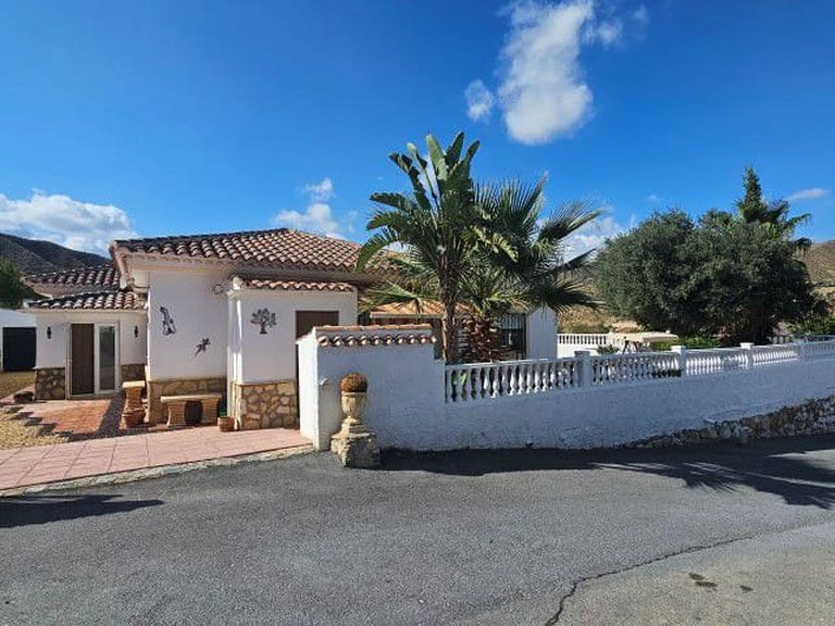 Villa for Sale in Arboleas, Almeria 78