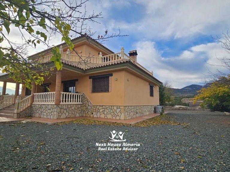 Villa for Sale in La Parroquia, Murcia 3