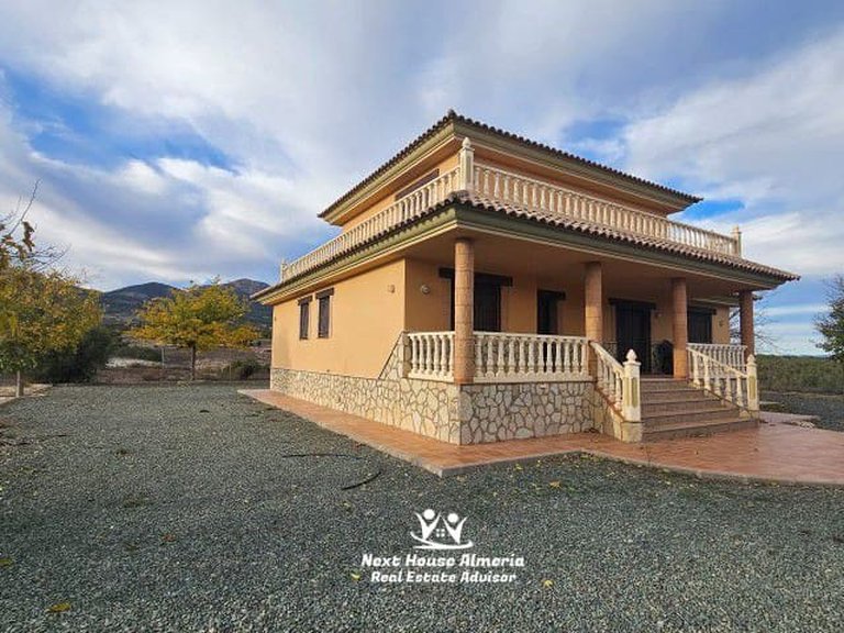 Villa for Sale in La Parroquia, Murcia 4