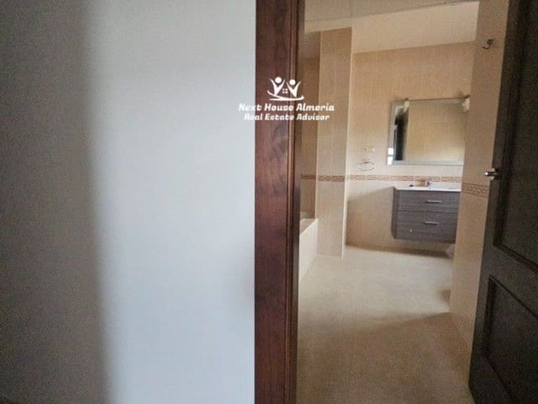 Villa for Sale in La Parroquia, Murcia 39