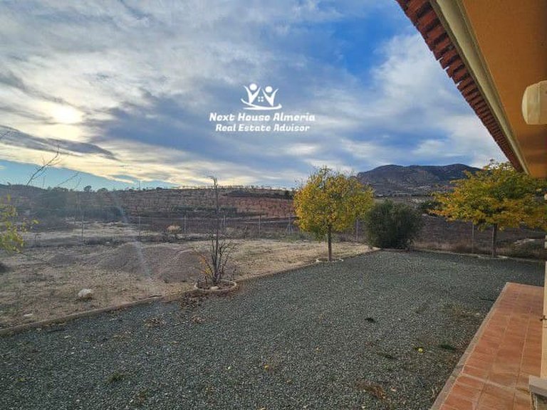 Villa for Sale in La Parroquia, Murcia 66