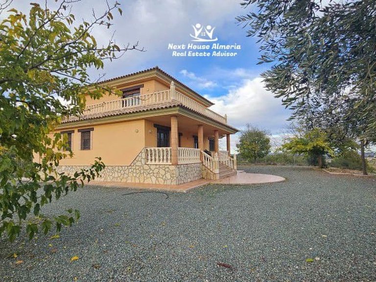 Villa for Sale in La Parroquia, Murcia 69