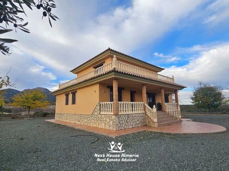 Villa for Sale in La Parroquia, Murcia 68