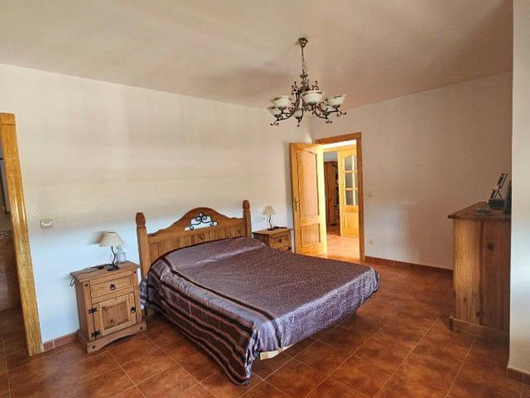 Villa for Sale in La Parroquia, Murcia 38