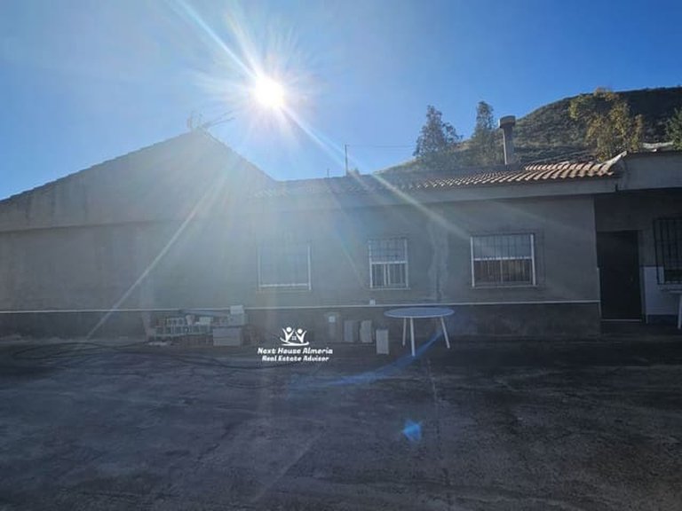 Country House for Sale in Fines, Almeria 8