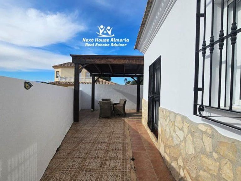Villa for Sale in Arboleas, Almeria 61