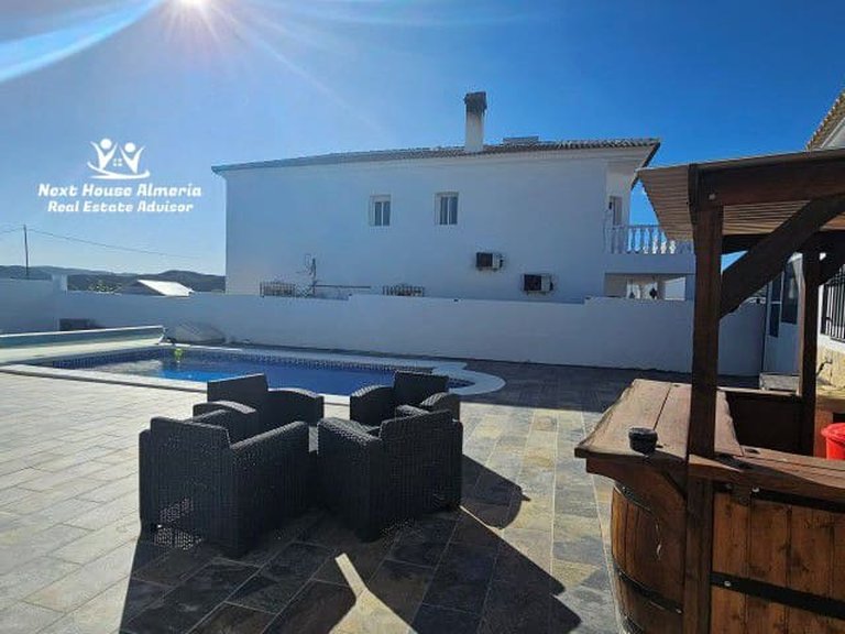 Villa for Sale in Arboleas, Almeria 14