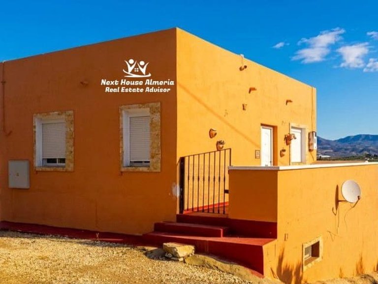 Country House for Sale in Cantoria, Almeria 6