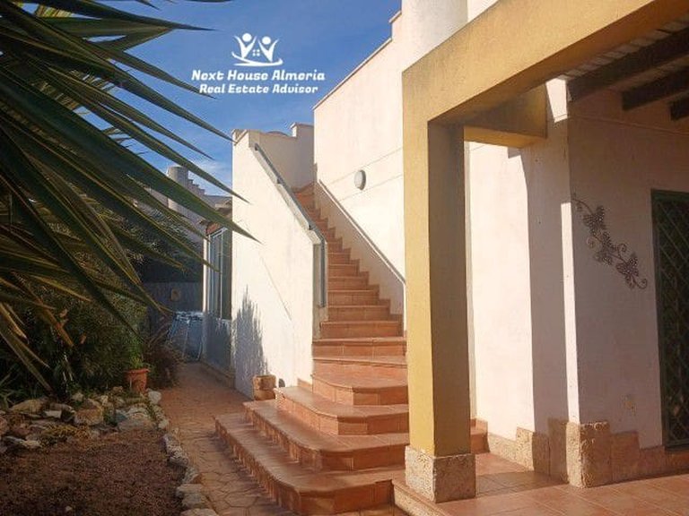Villa for Sale in La Alfoquia, Almeria 39