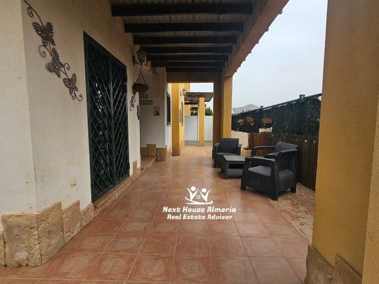 Villa for Sale in La Alfoquia, Almeria 4