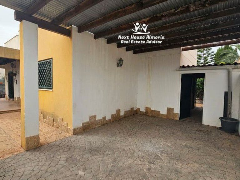 Villa for Sale in La Alfoquia, Almeria 31