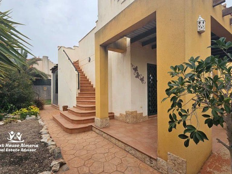 Villa for Sale in La Alfoquia, Almeria 3