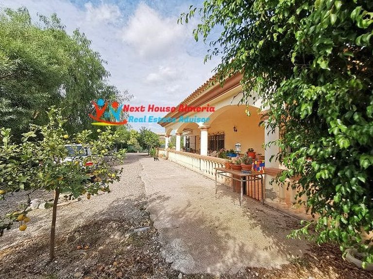 Country House for Sale in Los Gallardos, Almeria 4