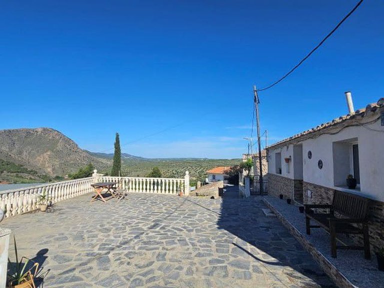 Country House for Sale in El Margen, Almeria 4