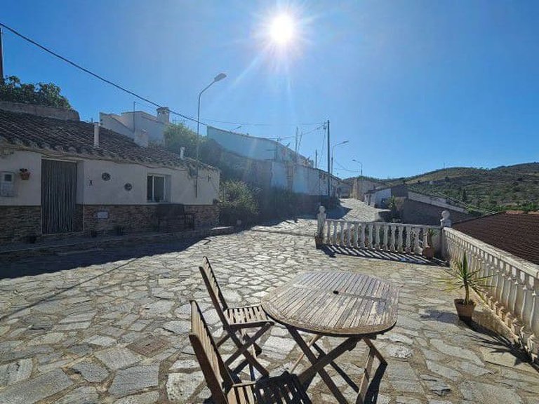 Country House for Sale in El Margen, Almeria 6