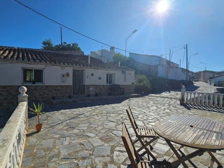 Country House for Sale in El Margen, Almeria 29